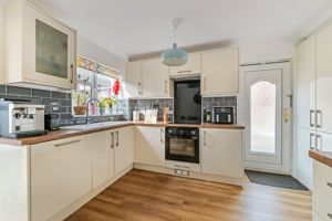 Kitchen - click for photo gallery